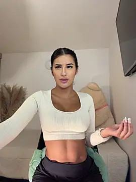 Snapshot of Kimm_khalifa chatting on April 2026 12:37:01 AM Kimm khalifa online show from April 2026 12:37:01 AM