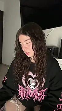 Kimi Ass online show from December 2025 12:50:02 AM