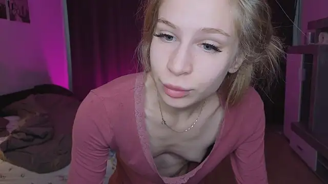 Elis Fox online show from March 2026 11:02:02 AM