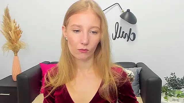 LolaWilsons online show from September 2025 09:14:01 AM