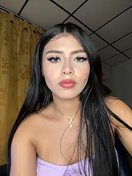 Snapshot of hurrem_18 chatting on September 2025 08:52:02 PM hurrem 18 online show from September 2025 08:52:02 PM