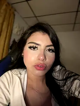 Snapshot of hurrem_18 chatting on September 2025 10:46:01 PM hurrem 18 online show from September 2025 10:46:01 PM