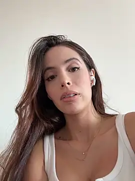 Snapshot of Amber_Rush_ chatting on September 2025 08:03:01 PM Amber Rush online show from September 2025 08:03:01 PM