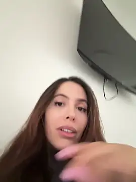 Snapshot of Amber_Rush_ chatting on October 2025 08:09:02 PM Amber Rush online show from October 2025 08:09:02 PM