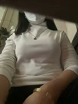 Snapshot of Tuongvy05 chatting on December 2024 01:29:02 AM Tuongvy05 online show from December 2024 01:29:02 AM