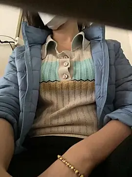 Snapshot of Tuongvy05 chatting on March 2025 02:05:02 AM Tuongvy05 online show from March 2025 02:05:02 AM