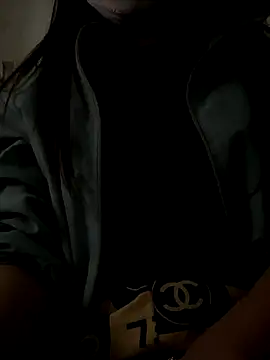 Snapshot of Tuongvy05 chatting on December 2025 01:10:01 AM Tuongvy05 online show from December 2025 01:10:01 AM