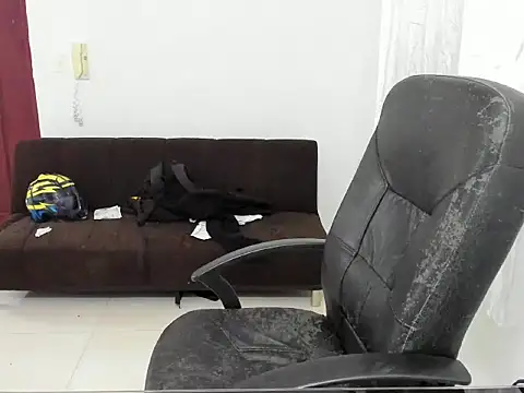 Snapshot of Chandler_ken chatting on October 2025 02:28:02 AM Chandler ken online show from October 2025 02:28:02 AM