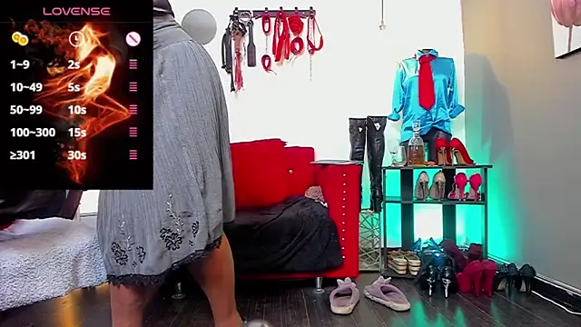 Snapshot of LiaTaylorr chatting on March 2025 04:07:02 PM LiaTaylorr online show from March 2025 04:07:02 PM