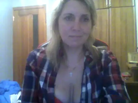 IrinaB1 online show from January 2025 04:42:01 PM