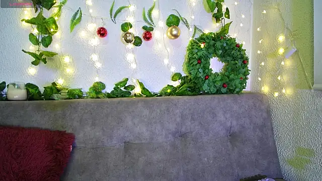 Snapshot of ari_kat chatting on December 2024 02:21:02 AM ari kat online show from December 2024 02:21:02 AM