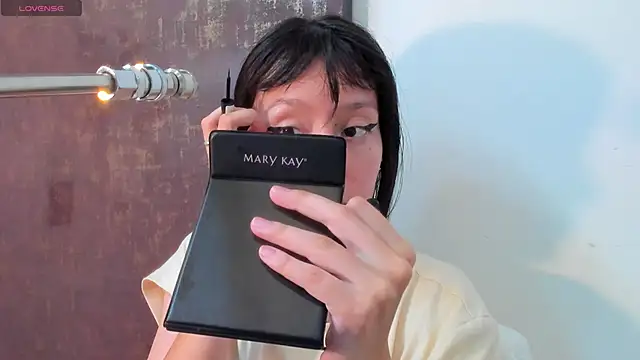 lizzy davis 1 online show from September 2025 04:28:01 AM