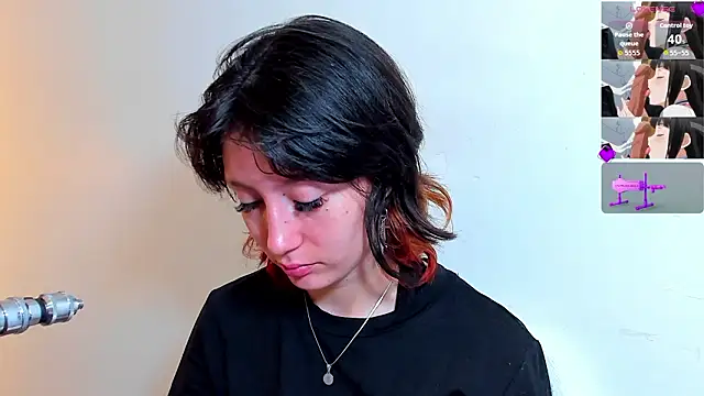 lizzy davis 1 online show from February 2026 04:07:01 AM