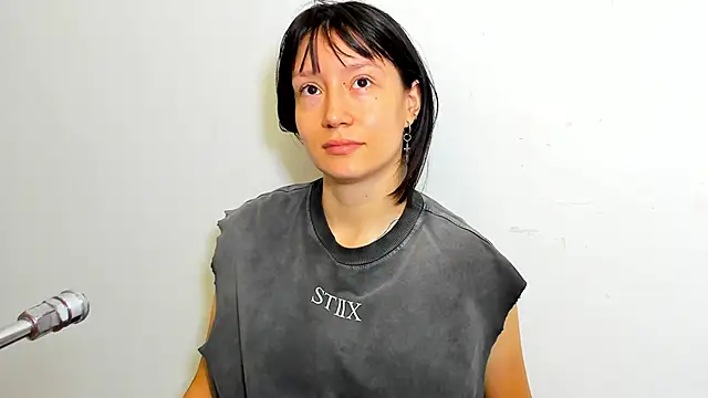 lizzy davis 1 online show from May 2026 11:50:01 AM