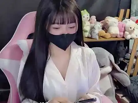 Snapshot of Pam_Lee chatting on December 2024 04:54:02 AM Pam Lee online show from December 2024 04:54:02 AM