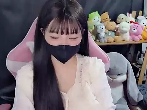 Snapshot of Pam_Lee chatting on December 2024 12:36:01 PM Pam Lee online show from December 2024 12:36:01 PM