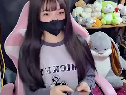 Snapshot of Pam_Lee chatting on December 2024 02:27:01 PM Pam Lee online show from December 2024 02:27:01 PM