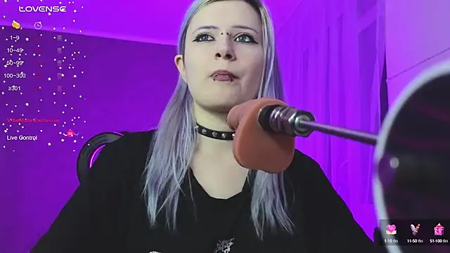 Snapshot of SpectraSirens chatting on February 2025 09:14:02 PM SpectraSirens online show from February 2025 09:14:02 PM