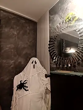 IsisBlake online show from October 2025 08:20:01 PM