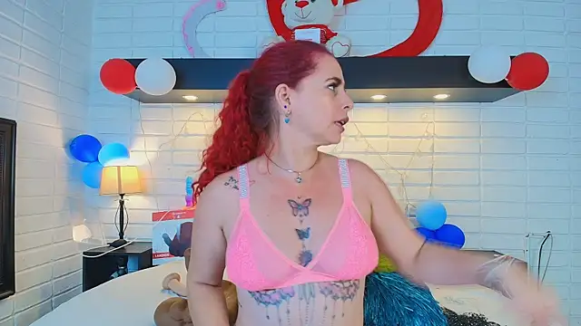 HannaBrave online show from February 2025 03:31:02 PM