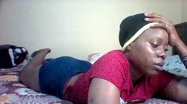 EBONYVANILLA02 online show from February 2025 07:03:01 PM