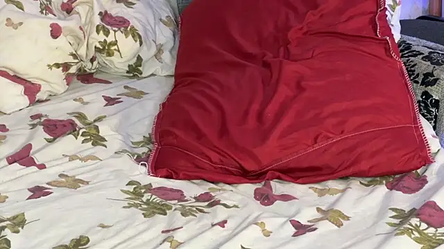 Snapshot of Stick_Twlx chatting on December 2024 03:31:02 PM Stick Twlx online show from December 2024 03:31:02 PM