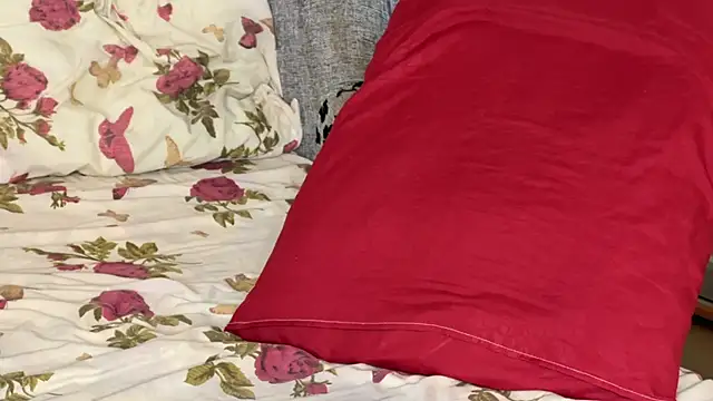 Snapshot of Stick_Twlx chatting on October 2025 12:06:01 PM Stick Twlx online show from October 2025 12:06:01 PM