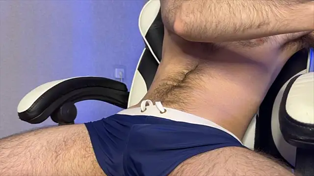 Snapshot of Stick_Twlx chatting on February 2026 12:01:02 PM Stick Twlx online show from February 2026 12:01:02 PM