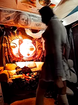 Snapshot of Gillygilly76 chatting on February 2025 06:58:02 AM Gillygilly76 online show from February 2025 06:58:02 AM