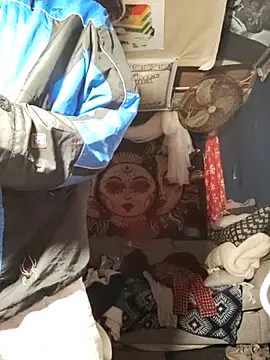 Snapshot of Gillygilly76 chatting on February 2025 01:14:01 PM Gillygilly76 online show from February 2025 01:14:01 PM