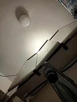 Snapshot of Gillygilly76 chatting on October 2025 11:18:01 PM Gillygilly76 online show from October 2025 11:18:01 PM