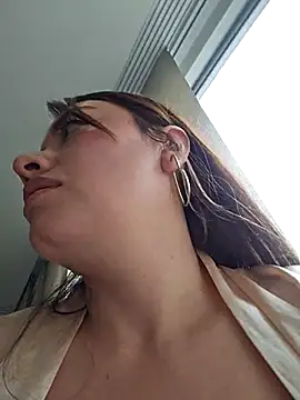 valery mora online show from March 2025 04:51:02 PM