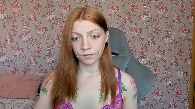 Lolly Haze online show from May 2026 04:08:01 AM