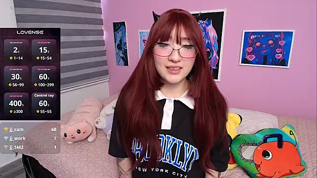 Snapshot of Miwa_violet chatting on September 2025 08:20:01 PM Miwa violet online show from September 2025 08:20:01 PM