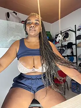 MAREIA 25 online show from February 2026 02:46:02 PM