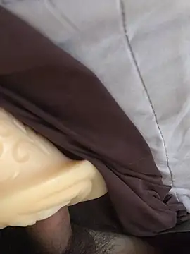 xhqds online show from December 2024 04:56:02 AM