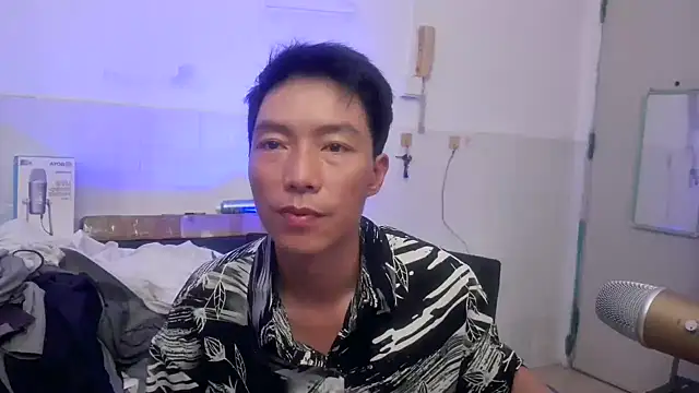 xhqds online show from April 2026 10:35:02 AM