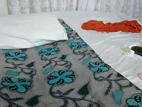 Sexxieshanty online show from May 2026 08:50:02 PM