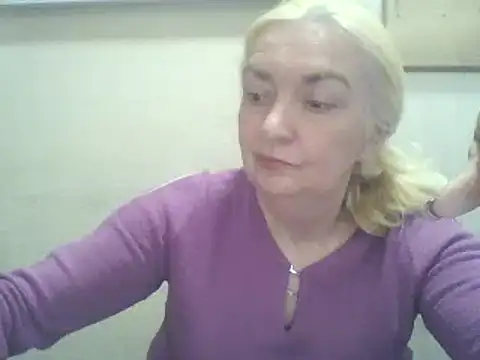 Meri798 online show from May 2026 07:00:01 PM