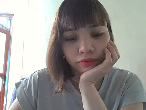 Angela-Eira online show from November 2025 02:28:02 AM