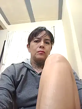 Snapshot of Dakary_hot chatting on November 2025 09:30:02 PM Dakary hot online show from November 2025 09:30:02 PM