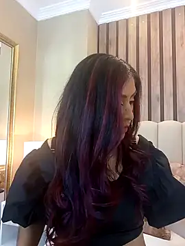 Snapshot of MonicaMoret chatting on February 2025 12:14:02 PM MonicaMoret online show from February 2025 12:14:02 PM