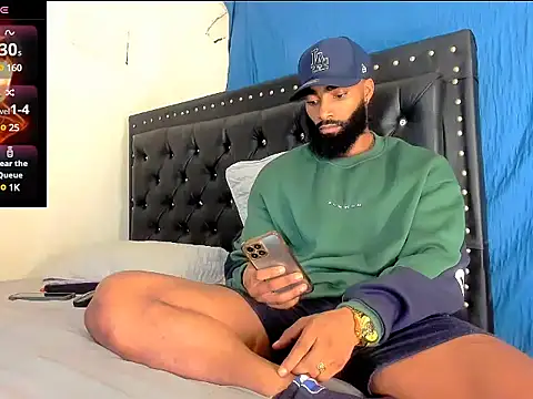 Snapshot of wakanda1995 chatting on December 2024 03:53:01 AM wakanda1995 online show from December 2024 03:53:01 AM