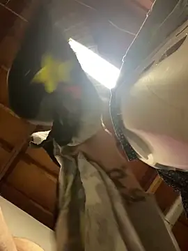 Snapshot of bighung1990 chatting on October 2025 07:36:02 PM bighung1990 online show from October 2025 07:36:02 PM