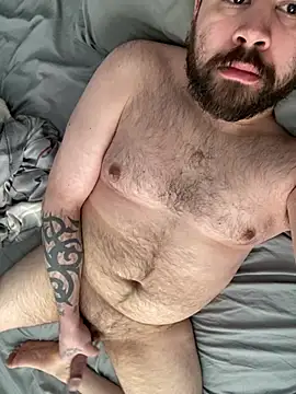 Snapshot of bighung1990 chatting on January 2026 04:44:01 PM bighung1990 online show from January 2026 04:44:01 PM