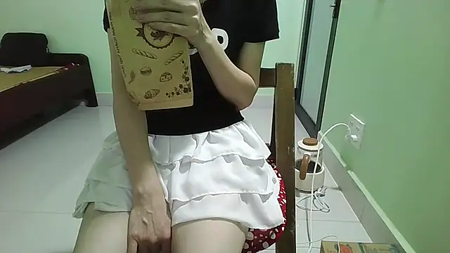 Luxcute286 online show from September 2025 11:59:02 PM