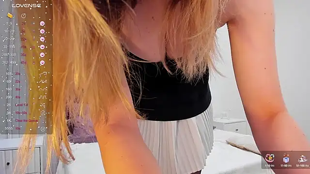 Kelly Cuutie online show from January 2025 12:48:01 AM