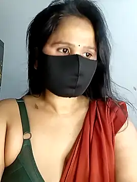 Snapshot of Tishani chatting on March 2025 12:04:01 AM Tishani online show from March 2025 12:04:01 AM