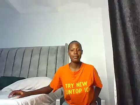 Snapshot of sweet_scovia1 chatting on December 2024 05:33:02 PM sweet scovia1 online show from December 2024 05:33:02 PM