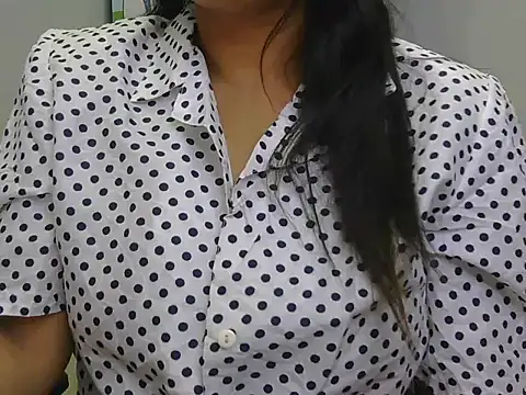 Manpreet cute online show from June 2026 11:30:02 AM